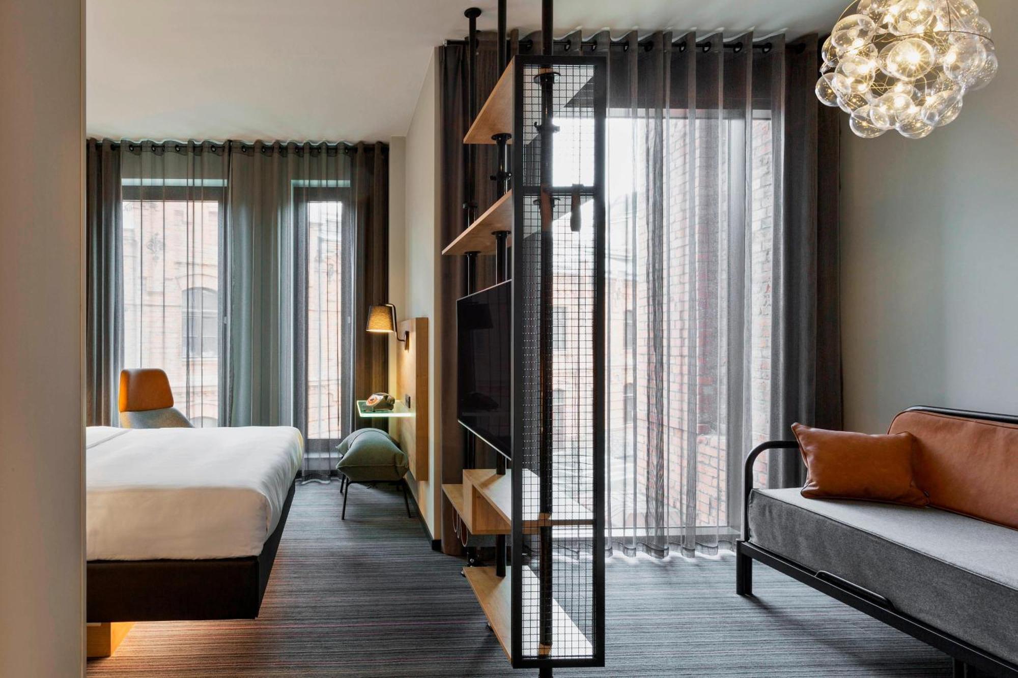 Hotel Moxy Praga Warsaw